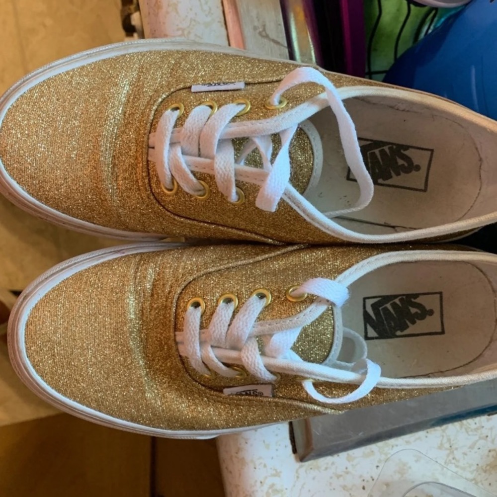 Youth girls size 3.5 gold glitter vans wore 2 time